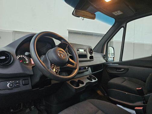 2023 Mercedes-Benz Sprinter 2500 High Roof