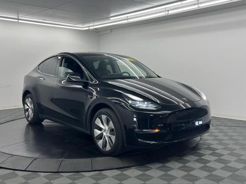 2024 Tesla Model Y Long Range Dual Motor All-Wheel Drive