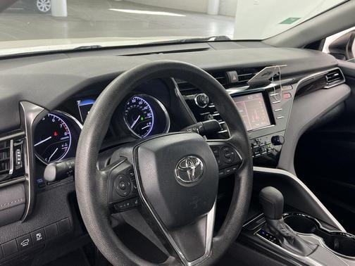 2019 Toyota Camry LE