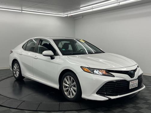 2019 Toyota Camry LE