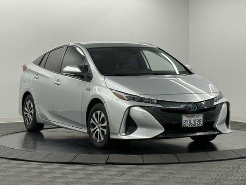 2022 Toyota Prius Prime XLE