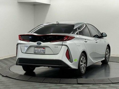 2022 Toyota Prius Prime XLE