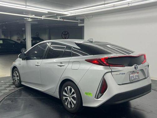 2022 Toyota Prius Prime XLE
