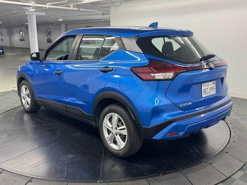Electric Blue Metallic 2022 Nissan Kicks S