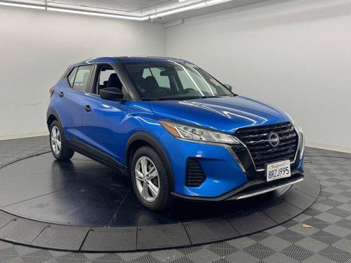 Electric Blue Metallic 2022 Nissan Kicks S