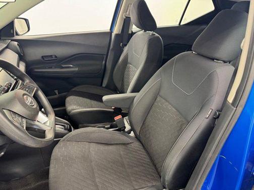Electric Blue Metallic 2022 Nissan Kicks S