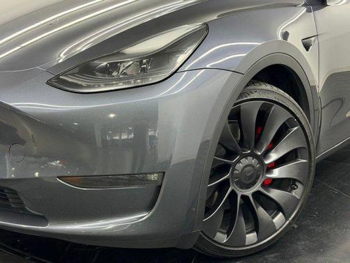 2023 Tesla Model Y Performance Dual Motor All-Wheel Drive