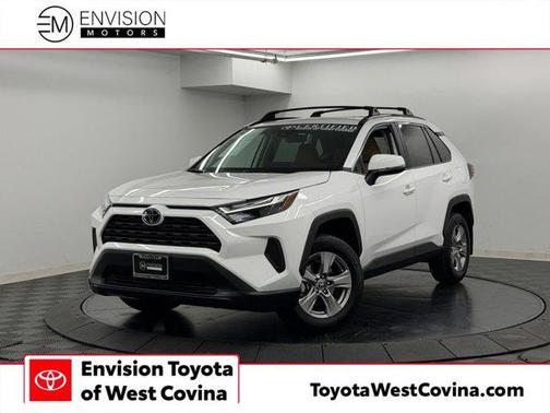 Ice 2025 Toyota RAV4 XLE