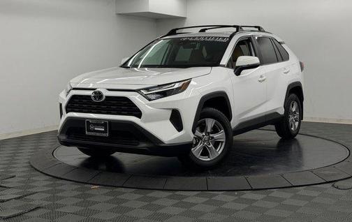 Ice 2025 Toyota RAV4 XLE