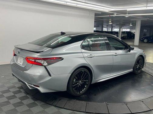 Celestial Silver Metallic/Midnight Black Metallic 2023 Toyota Camry XSE