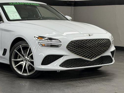 2022 Genesis G70 3.3T RWD