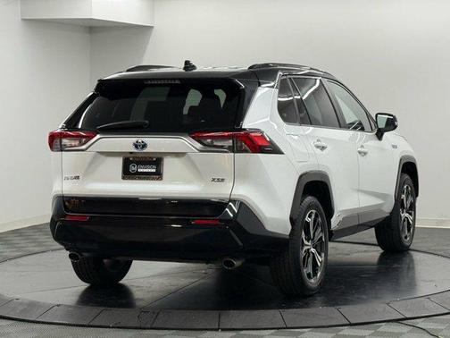 2024 Toyota RAV4 Prime XSE
