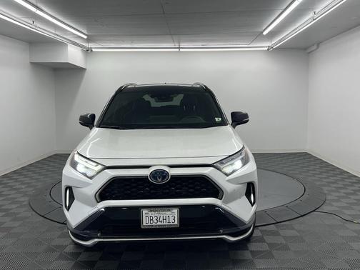 2024 Toyota RAV4 Prime XSE