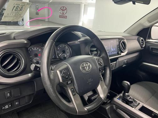 2020 Toyota Tacoma SR5