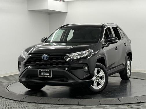 2019 Toyota RAV4 Hybrid XLE