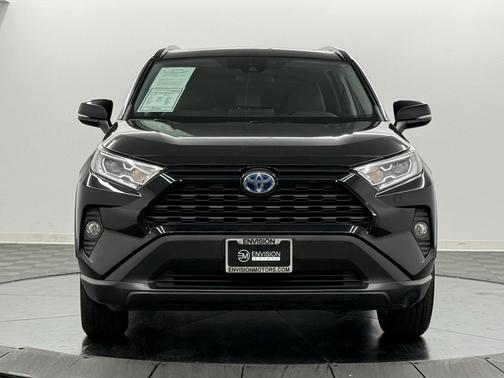 2019 Toyota RAV4 Hybrid XLE