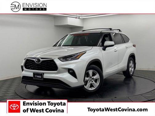 Wind Chill Pearl 2023 Toyota Highlander LE