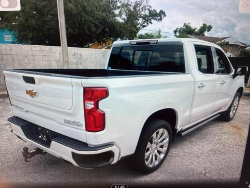 2022 Chevrolet Silverado 1500 High Country