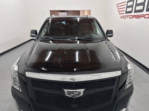 2018 Cadillac Escalade ESV Luxury