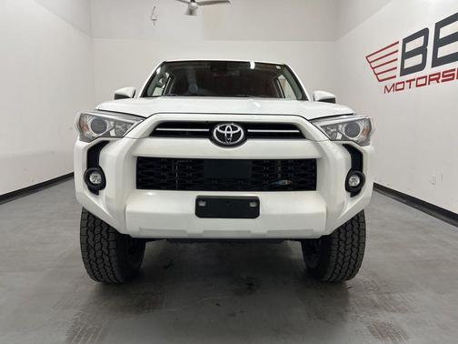 White 2022 Toyota 4Runner SR5