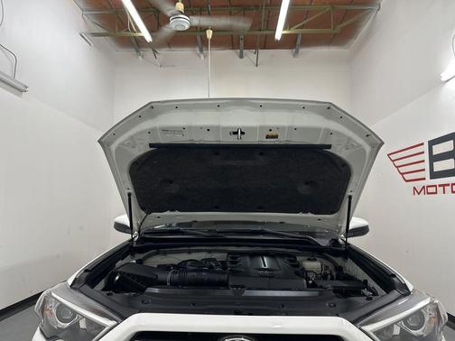 White 2022 Toyota 4Runner SR5