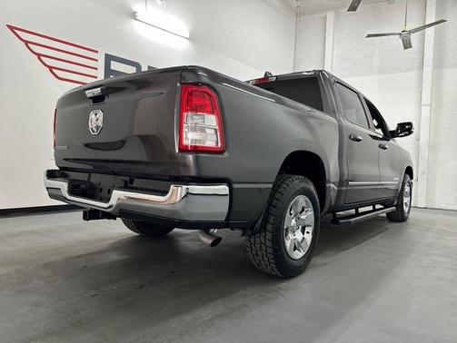 Granite Crystal Metallic Clearcoat 2019 RAM 1500 Big Horn