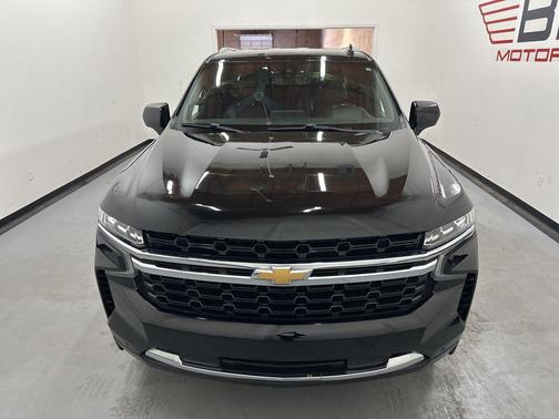2022 Chevrolet Suburban LS