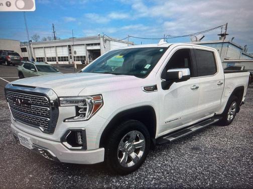 White Frost Tricoat 2022 GMC Sierra 1500 Denali