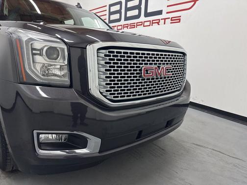 2017 GMC Yukon XL Denali