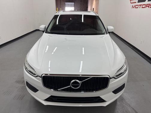 2019 Volvo XC60 T6 Momentum