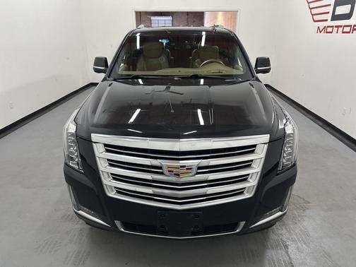 2019 Cadillac Escalade Platinum