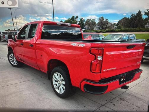 2020 Chevrolet Silverado 1500 Custom
