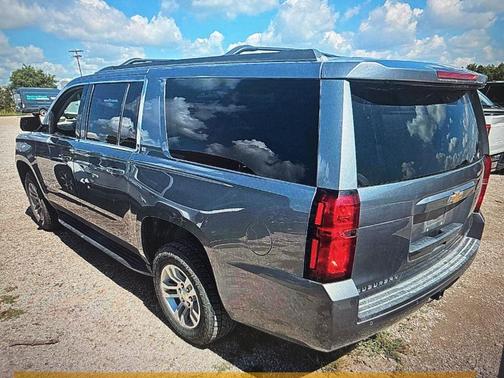 2019 Chevrolet Suburban LT