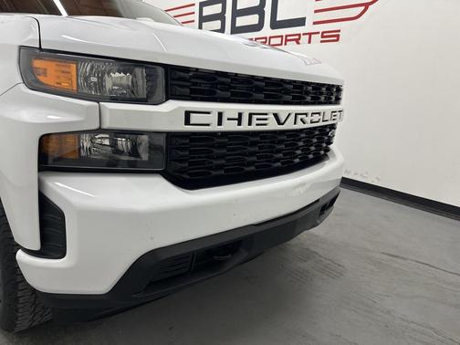 2021 Chevrolet Silverado 1500 Custom