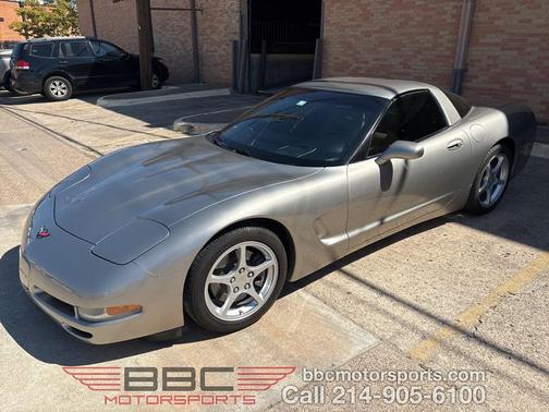 2000 Chevrolet Corvette Base