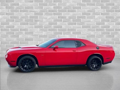 2017 Dodge Challenger GT