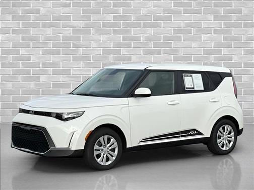 2023 Kia Soul LX