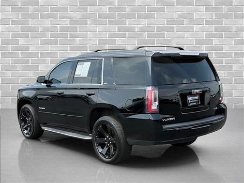 2017 GMC Yukon SLT
