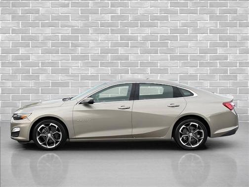 2022 Chevrolet Malibu FWD LT