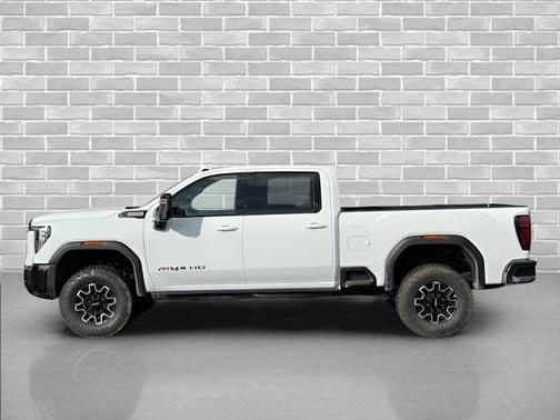 2026 GMC Sierra 2500 AT4