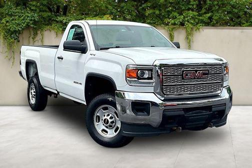 Summit White 2018 GMC Sierra 2500 Base