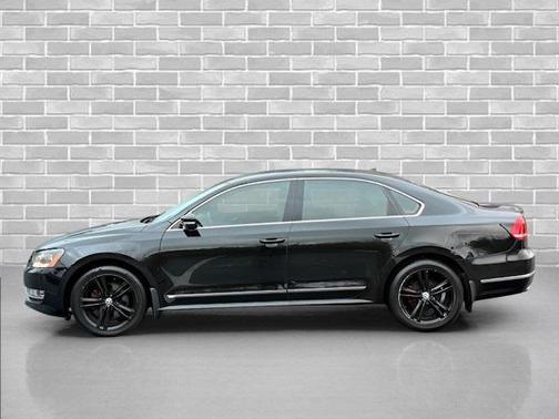 2015 Volkswagen Passat 1.8T Auto SEL Premium