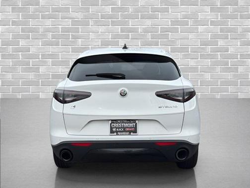 2024 Alfa Romeo Stelvio Sprint AWD