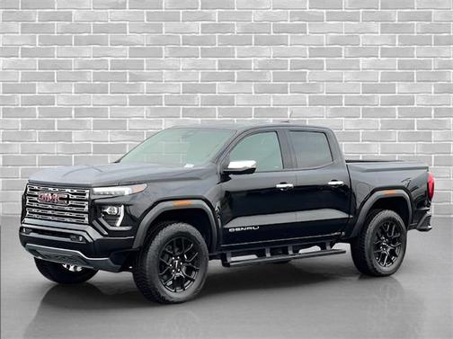 2024 GMC Canyon Denali