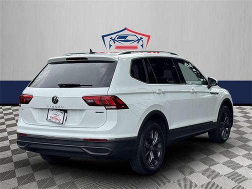 2022 Volkswagen Tiguan 2.0T SE 4MOTION