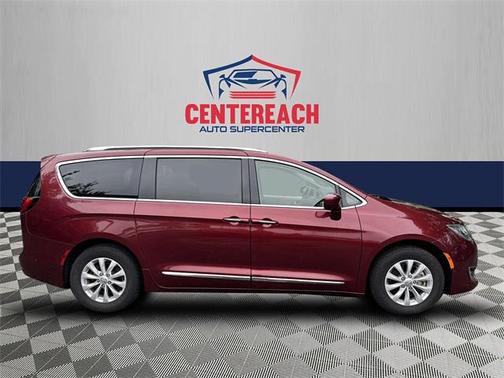 2018 Chrysler Pacifica Touring-L