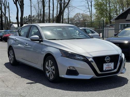 2022 Nissan Altima S FWD