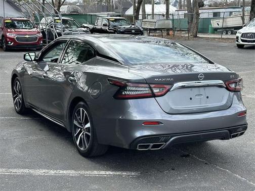 2023 Nissan Maxima SV Xtronic CVT