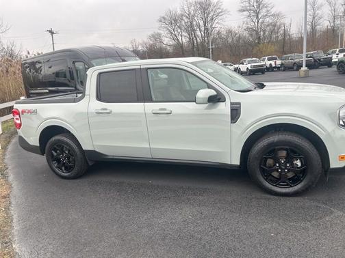 2022 Ford Maverick LARIAT