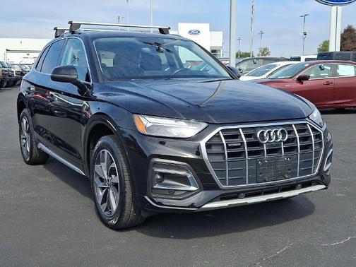 Brilliant Black 2021 Audi Q5 45 QUATTRO PREMIUM